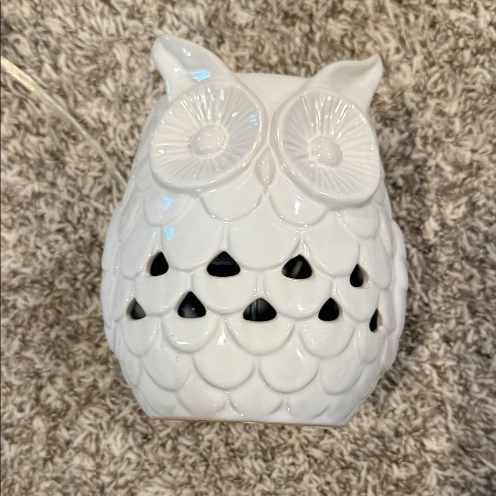 Yankee Candle Owl Easy Melt Cup Warmer with Timer 7" Tall